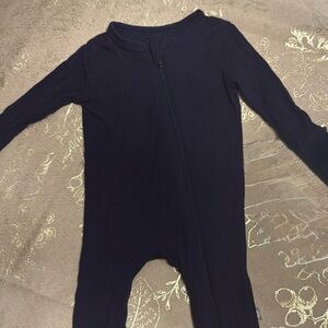 Kyte BABY navy blue romper